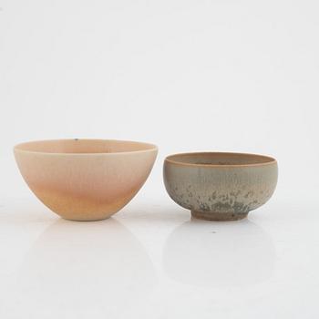 Sven Wejsfelt, four stoneware vases and two bowls, Gustavsbergs Studio, Sweden, 1980-84.