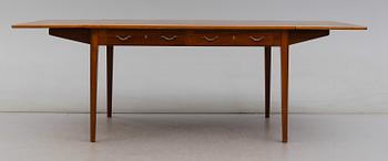 SKRIVBORD, David Rosén, Svenska Möbelfabriken, 1900-talets mitt.