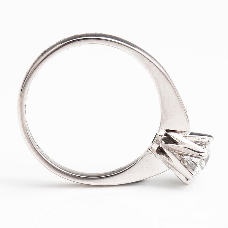 A 14K white gold ring with a brilliant cut diamond, 0.71 ct. Toivo Konstantin Alenius, Vasa 2020. With GIA certificate.