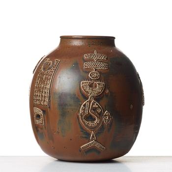 Stig Lindberg, a large stoneware jar, Gustavsberg studio, Sweden 1960.