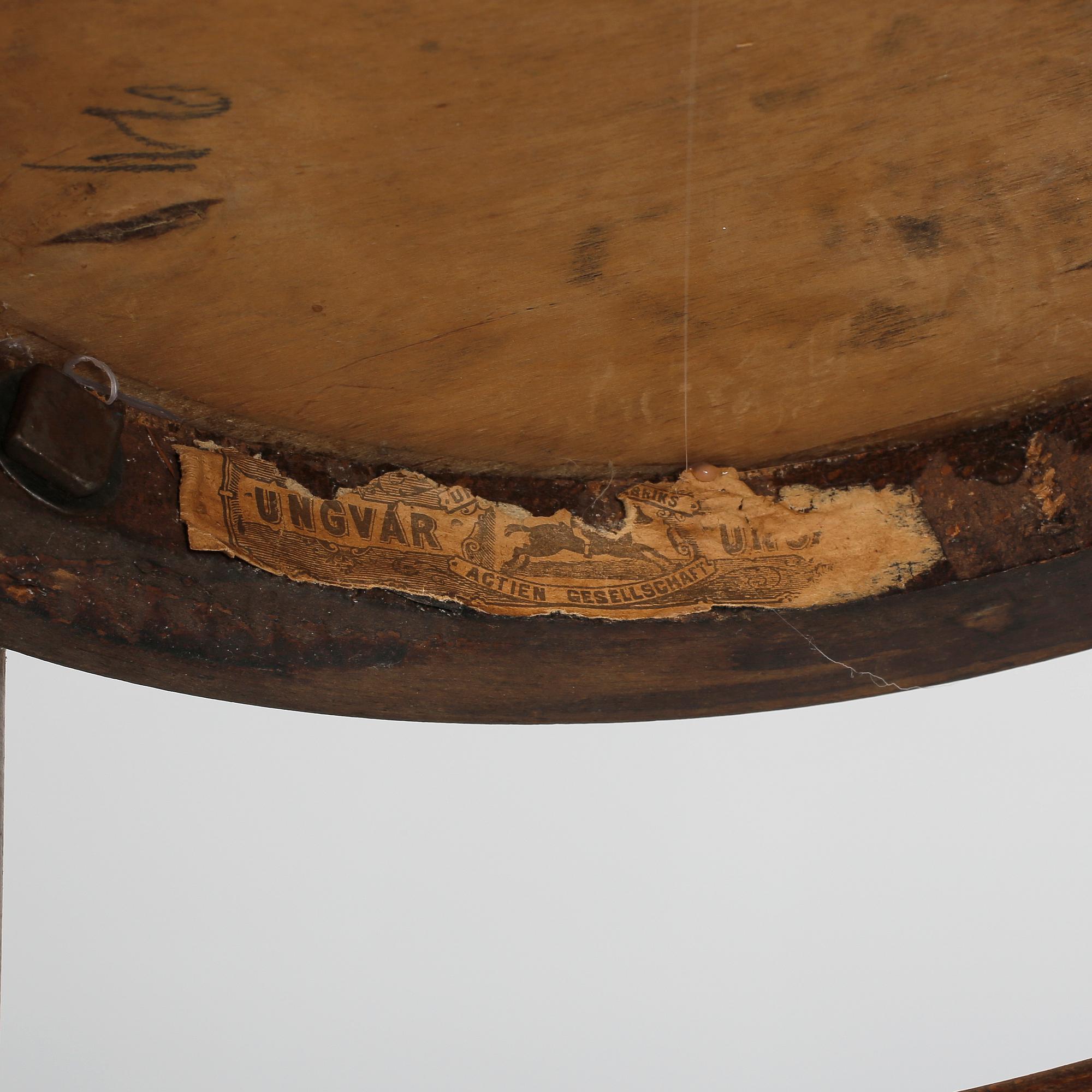 KARMSTOLAR, ett par, Thonet. 1900-talets första hälft.