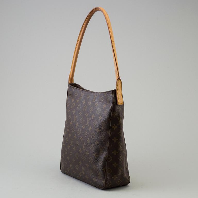 a Louis Vuitton 'Looping GM' bag.