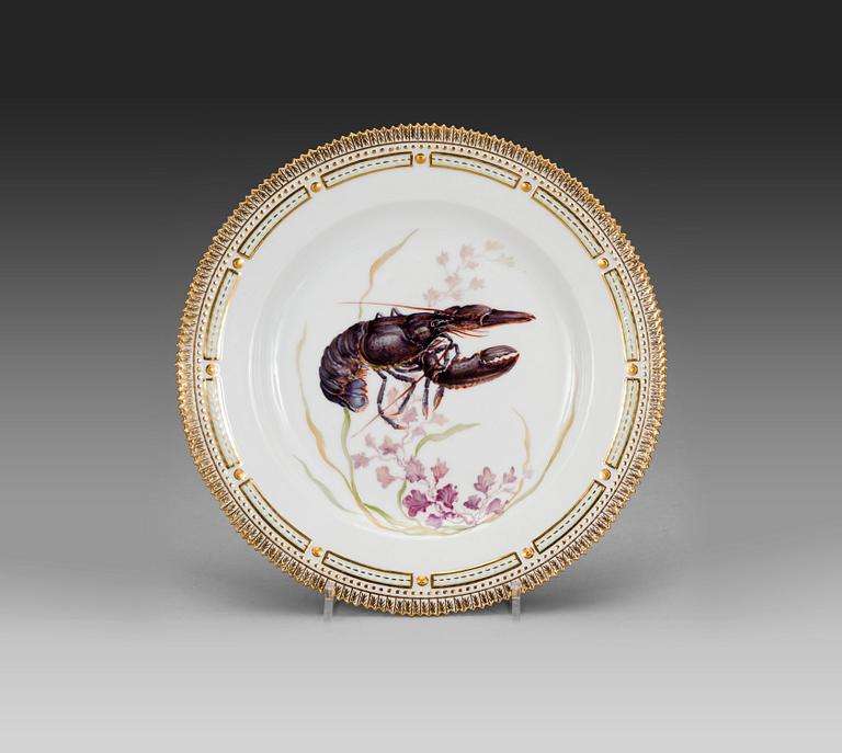 FAT, porslin "Flora Danica", Royal Copenhagen 1962.