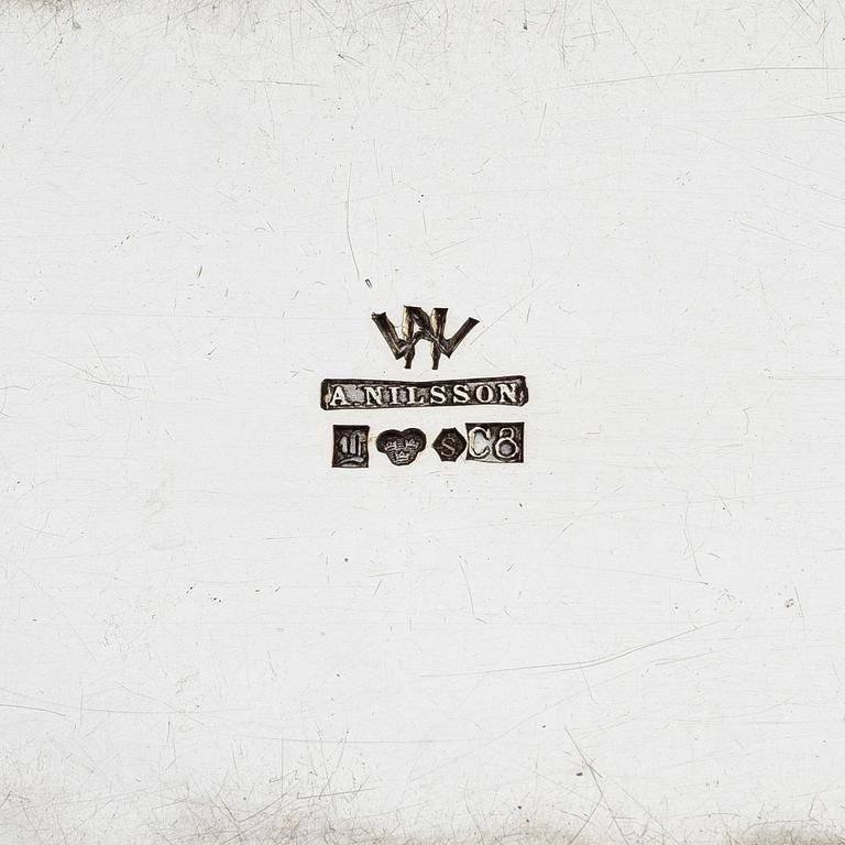 Wiwen Nilsson, a silver box with lid, Lund 1929.