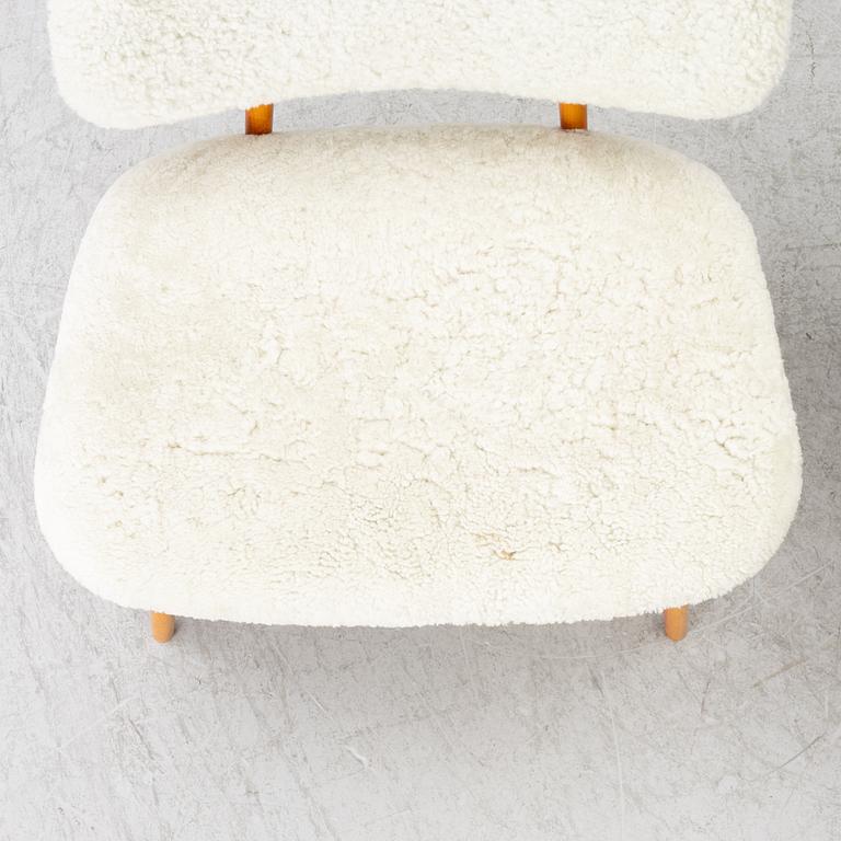 Alf Svensson, Armchairs, a pair, “TeVe”, Bra Bohag, Studio Ljungs Industrier AB, Malmö, 1950s.
