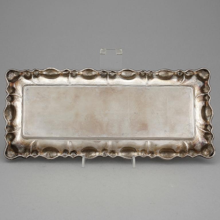 BRICKA, silver, Ungern, 1937-1965. Vikt ca 358 gram.