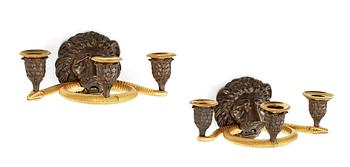 APPLIQUER, för tre ljus, ett par. Empire, 1800-talets början.