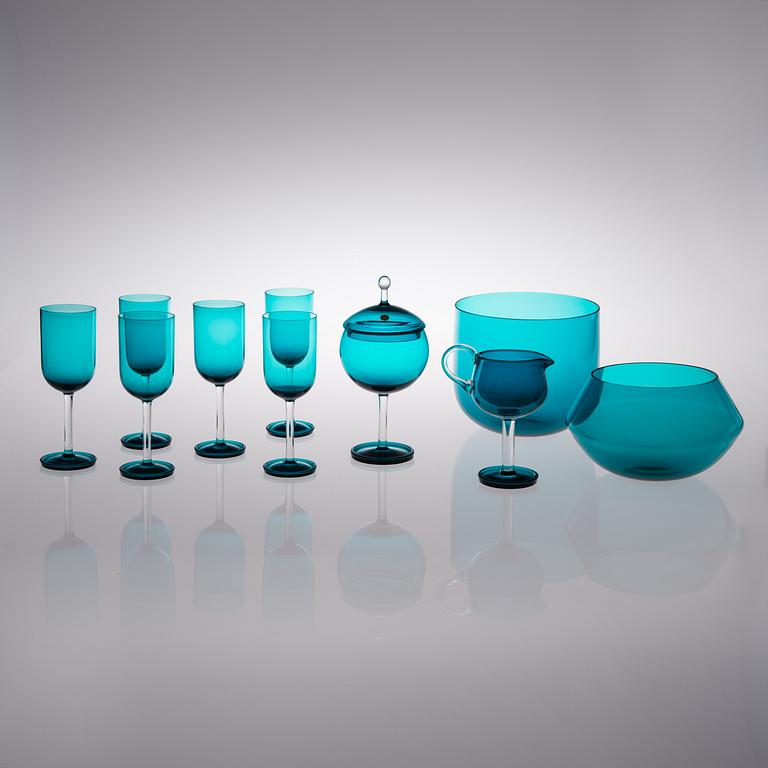 A 10 piece set of glassware for Riihimäen Lasi oy, Finland. Designed in 1958.