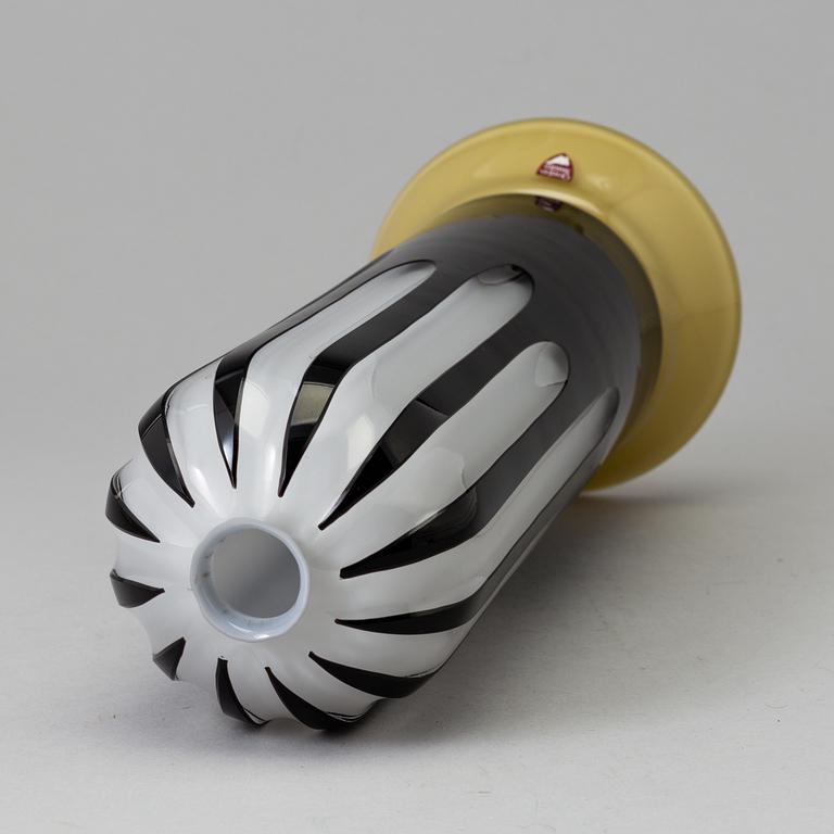 A Matz Borgström glass vase / sculpture from Orrefor Gallery dated -88.