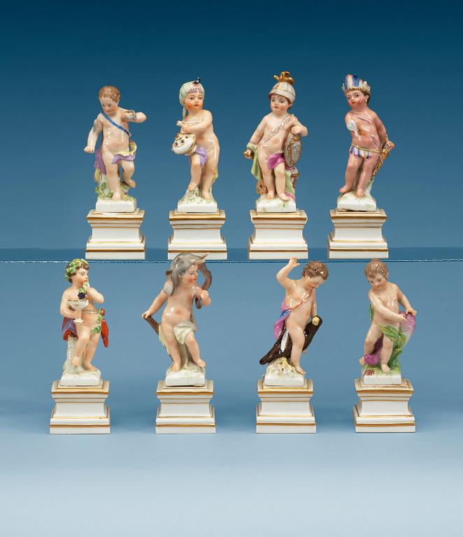 A set of eight Berlin figures, circa 1800.