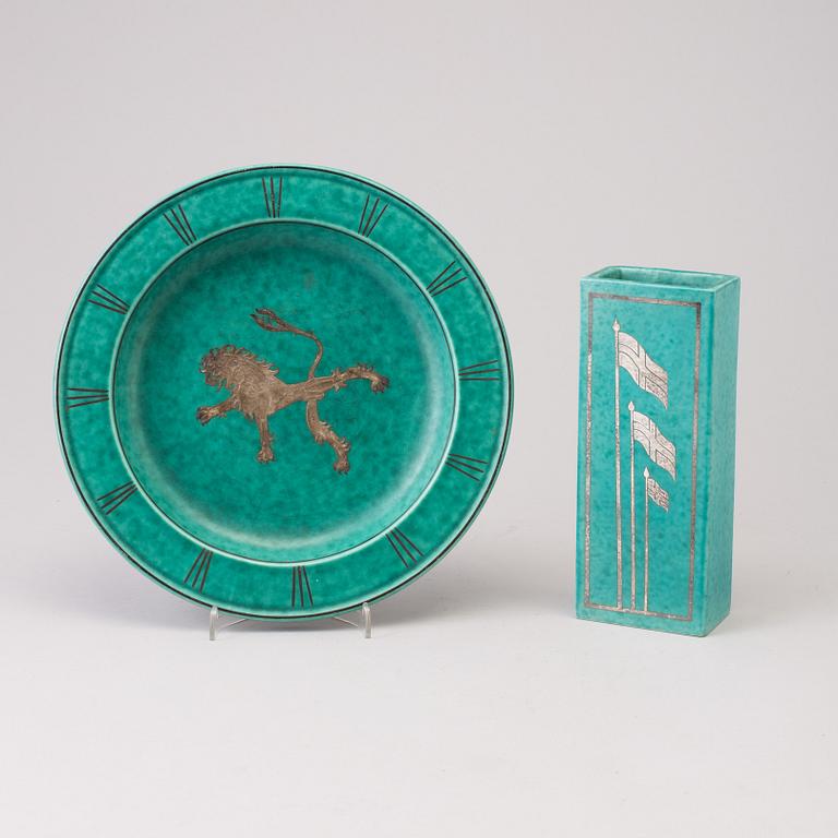 A 1930s  plate and vase by Wilhelm Kåge.