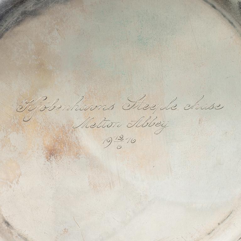 Four silver plates, assayer mark Christian F Heise, Copenhagen, Denmark 1916.