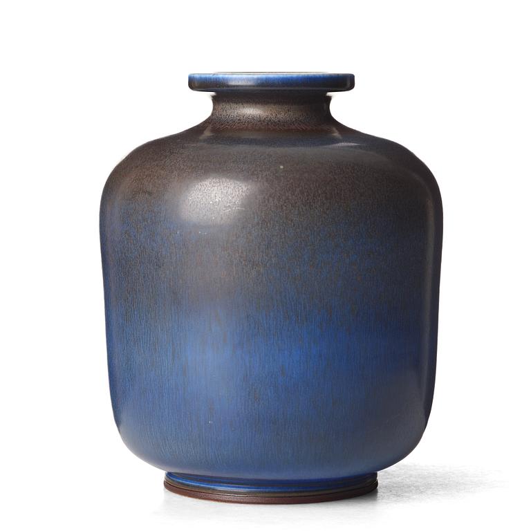 Berndt Friberg, a stoneware vase, Gustavsberg studio, Sweden 1965.