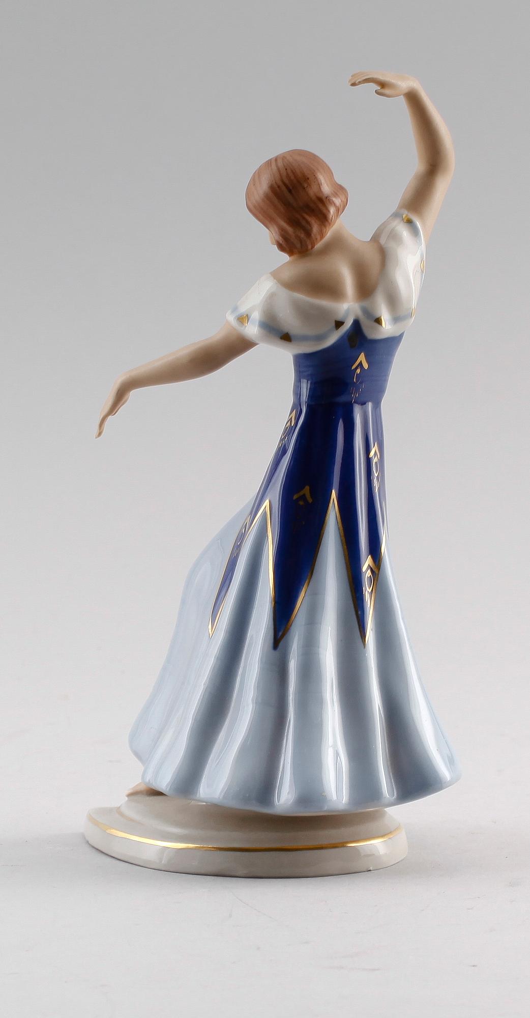 FIGUR, porslin, Royal Dux, 1900-talets mitt.