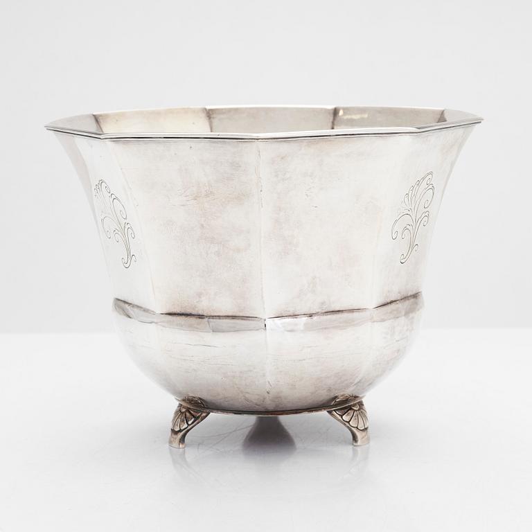 Ytterfoder, silver, GAB Stockholm 1931.