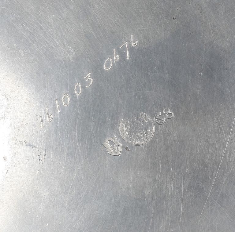 SKÅL, tenn. Firma Svenskt Tenn, 1929.