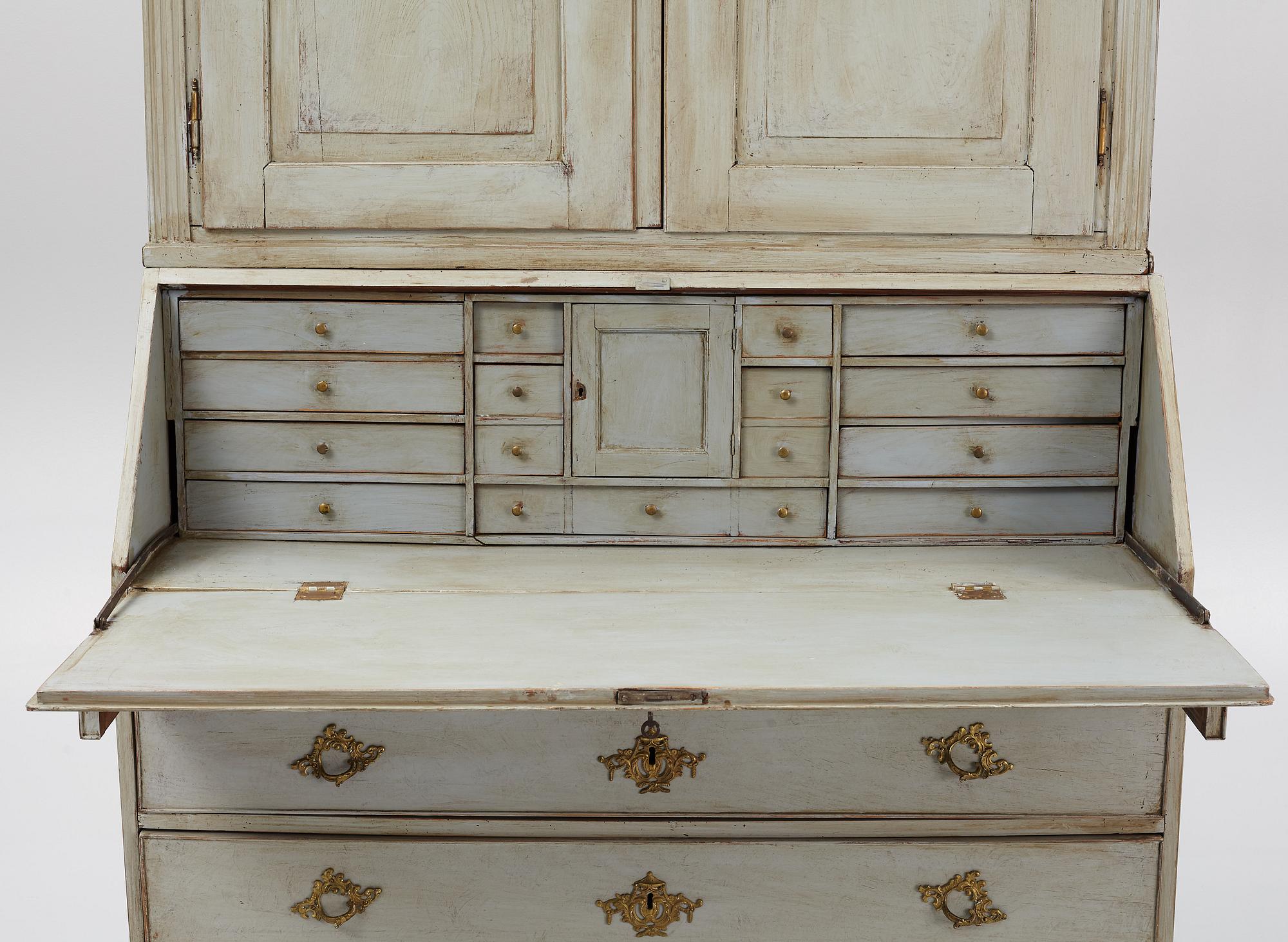 A writing cabinet, early 19th century.