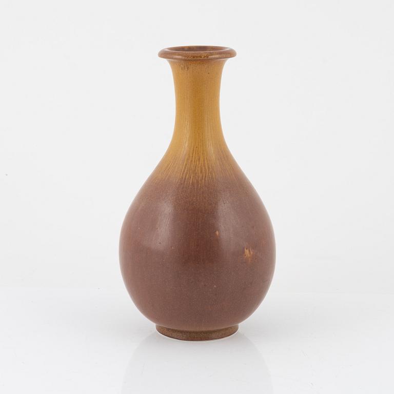 Gunnar Nylund, a stoneware vase from Rörstrand.