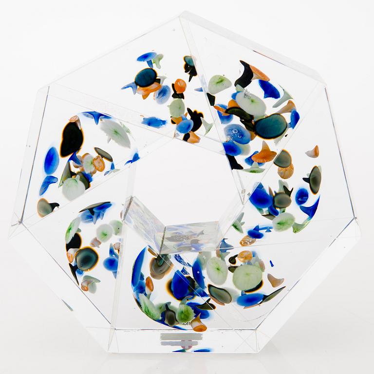 OIVA TOIKKA, a 'Liplatus' glass sculptur signed Oiva Toikka Iittala 2010 25/30.