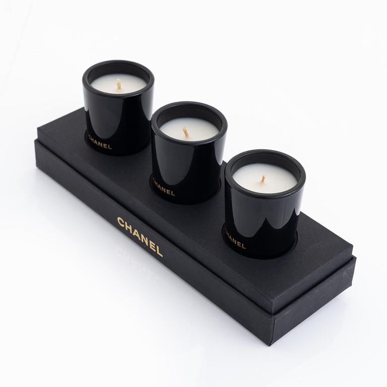 Chanel, scented candles.