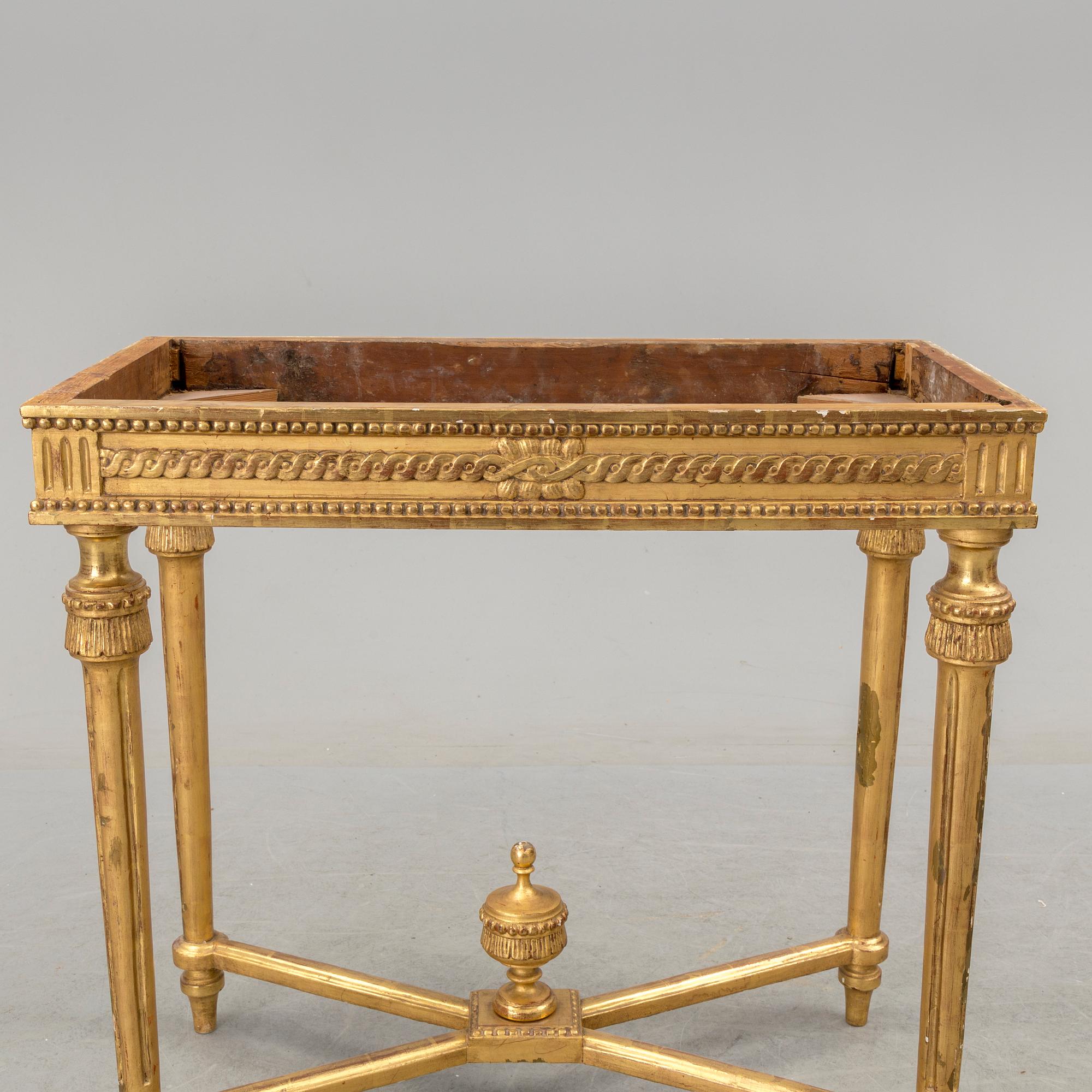 BORD, gustavianskt, 1700-talets slut.