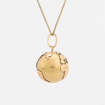18K gold globe necklace.