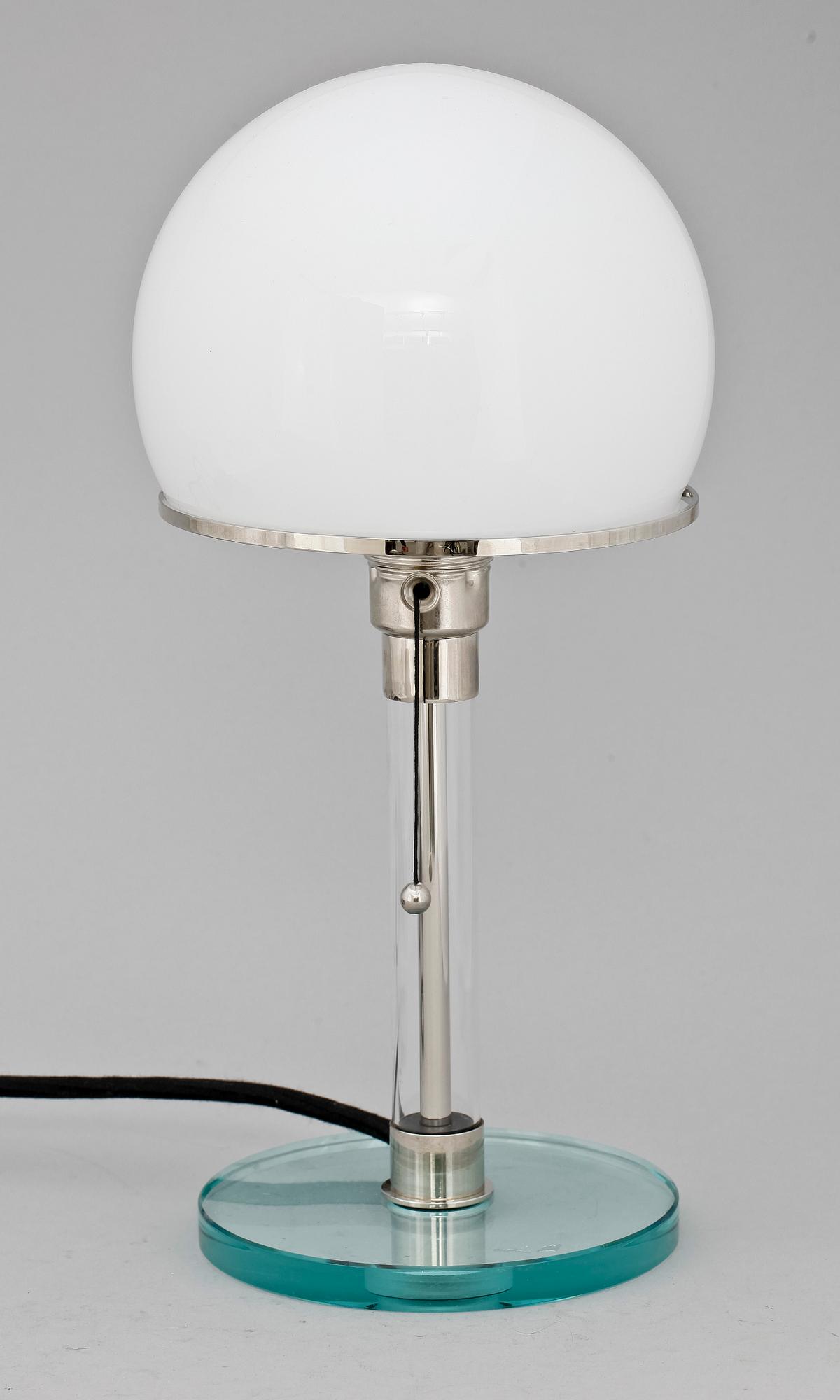 BORDSLAMPA. Wilhelm Wagenfeld. Bauhaus.