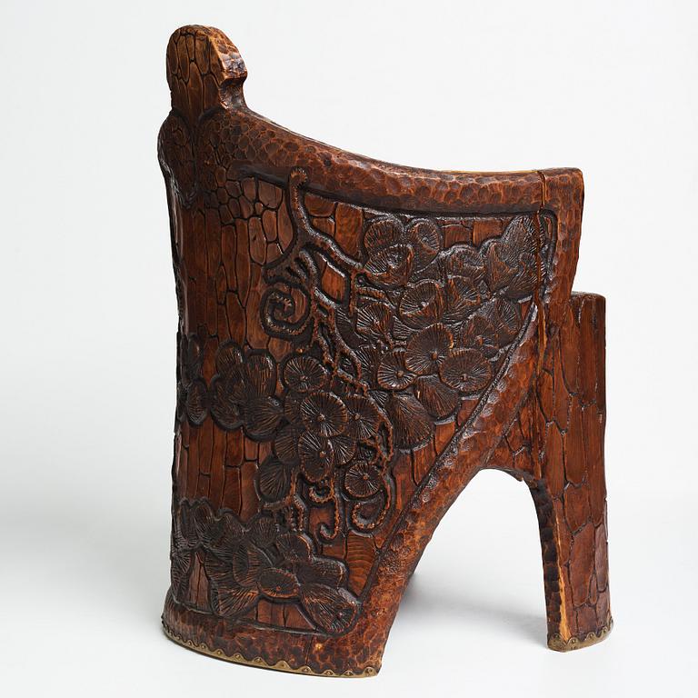 Gustaf Fjaestad, a pair of Art Nouveau carved pine chairs "stabbestolar", Arvika Sweden 1908-1909.