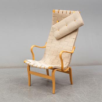 BRUNO MATHSSON, fåtölj, "Eva hög", Dux, omkring år 2000.