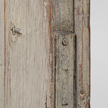 Hanging cabinet, 19th century.