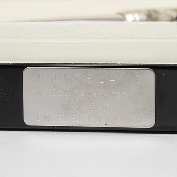 A Montblanc fountain pen, limited edition 'Soulmakers for 100 years', 'Starwalker'.