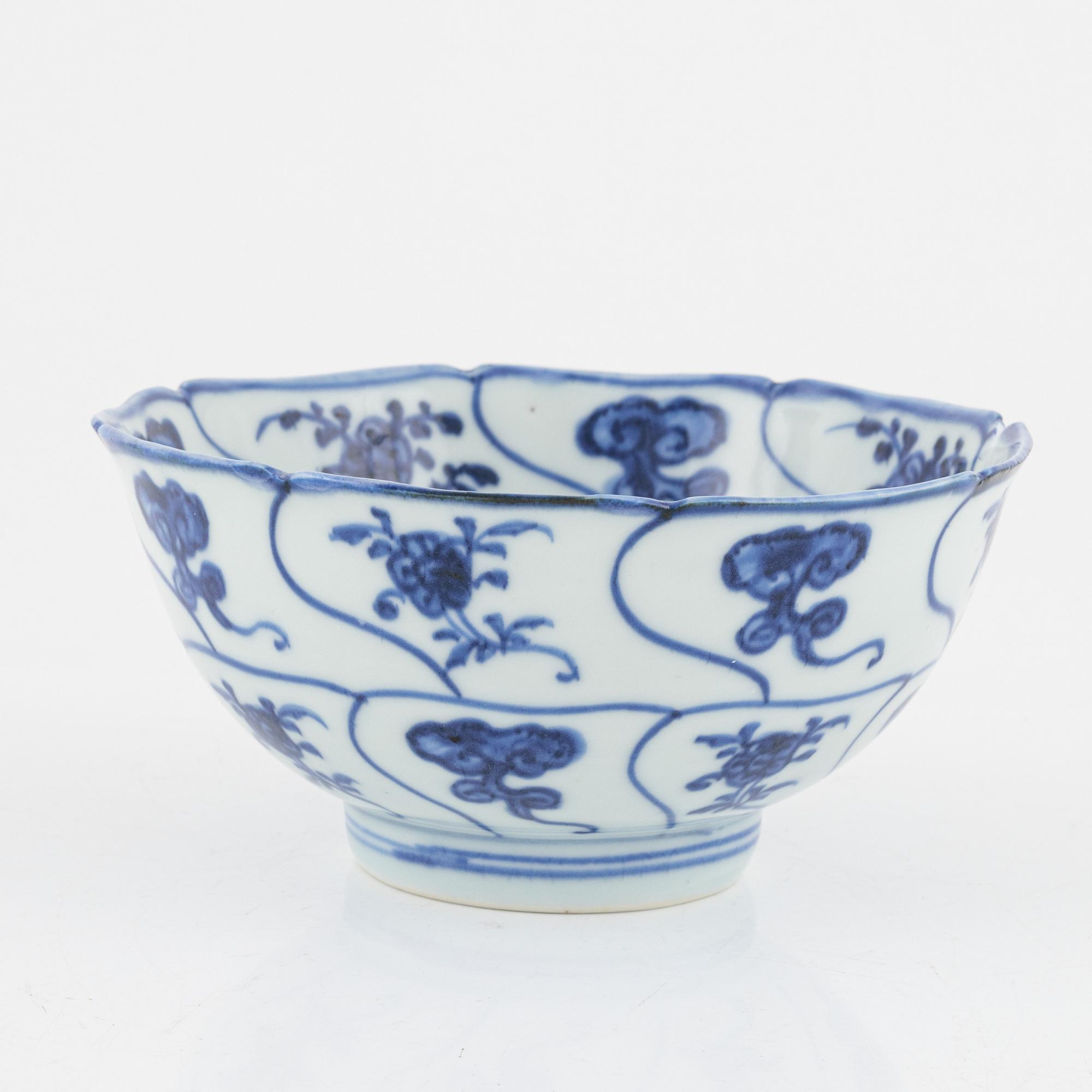 Skål, porslin. Qingdynastin, 1700-tal.