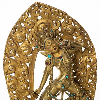 Dakini, förgylld kopparlegering. Sarvabuddhadakini, Tibet, 1800-tal.