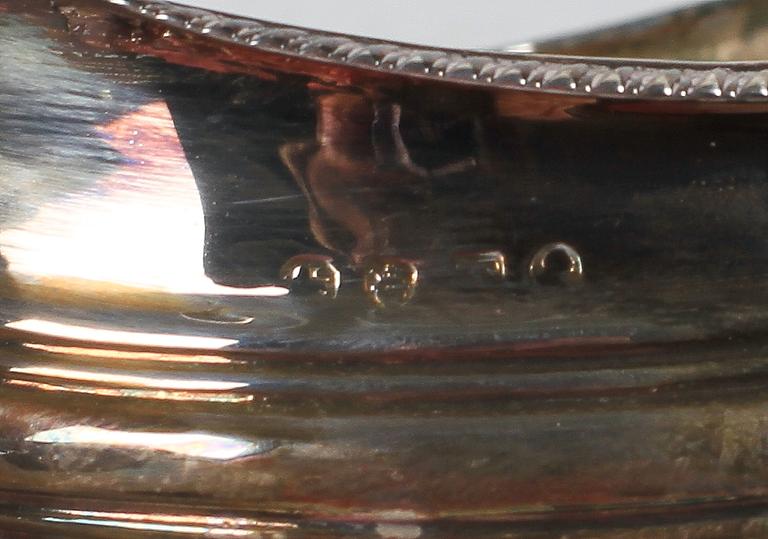 SKÅL SAMT GRÄDDKANNA, silver, London 1814 resp sent 1800-tal.