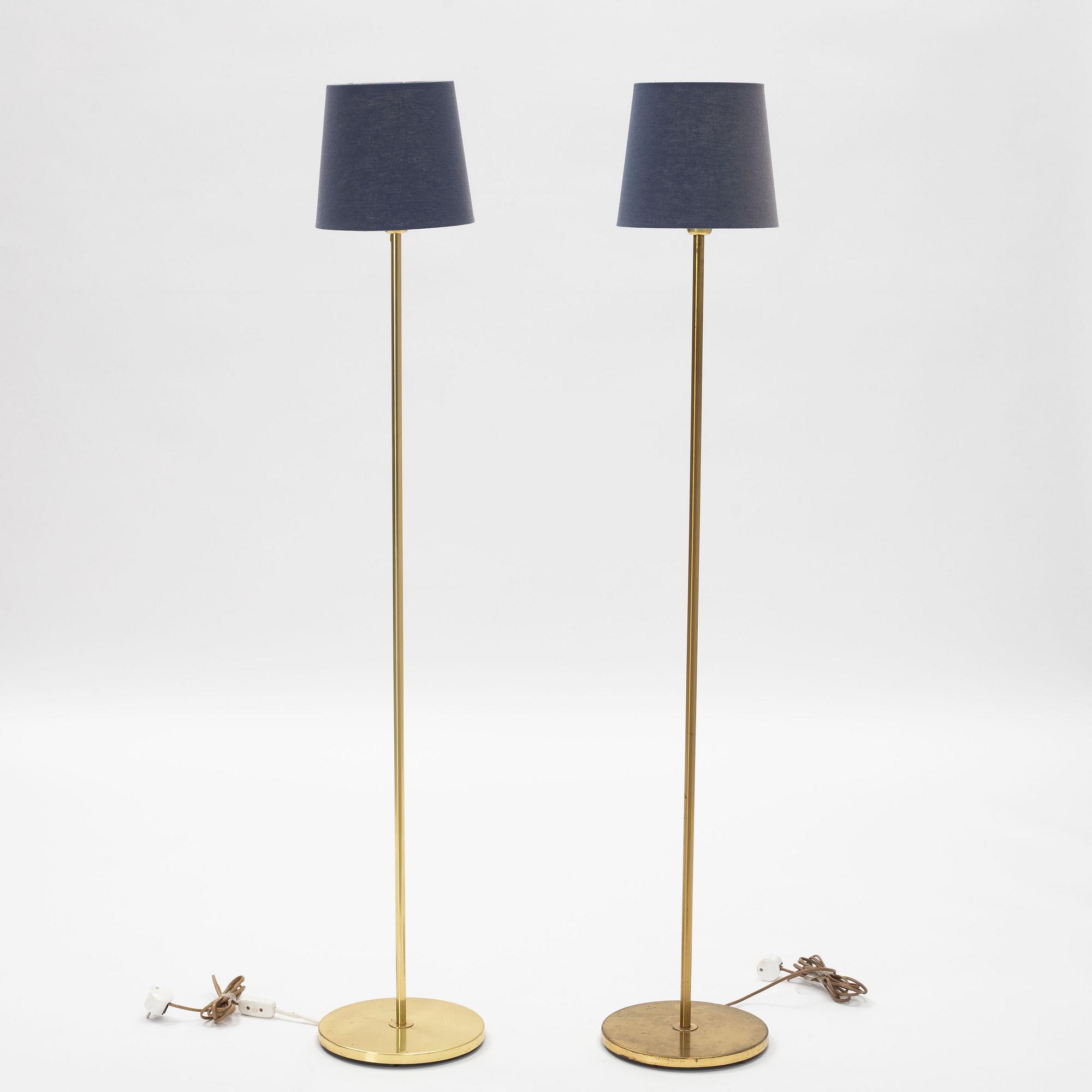 A pair of floor lights, Möller Armatur Eskilstuna, mid 20th Century.