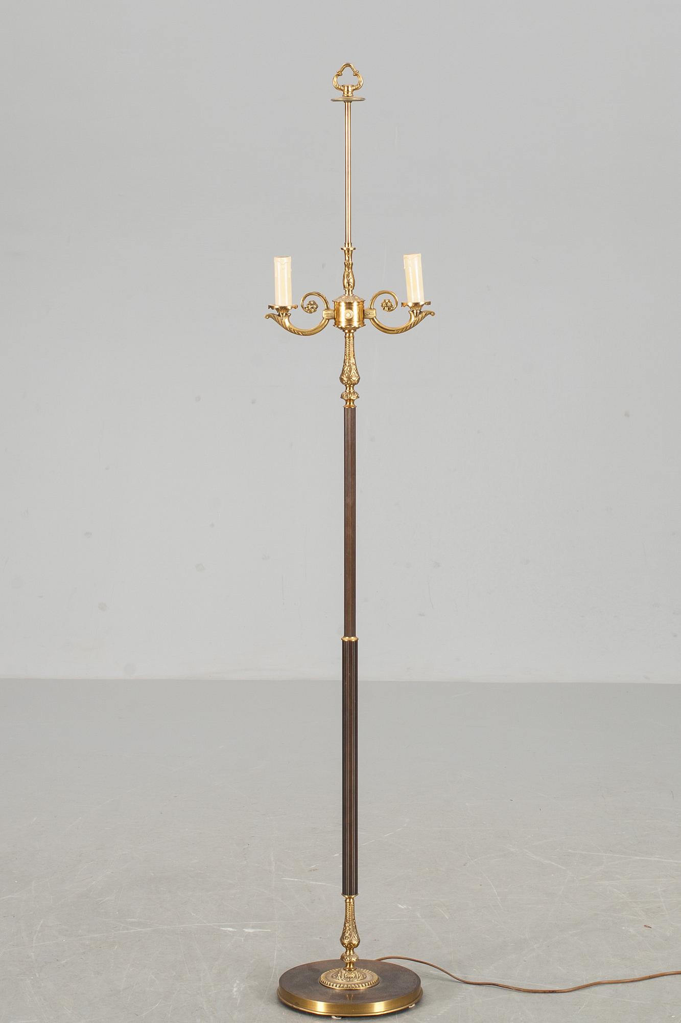 GOLVLAMPA, 1900-tal.