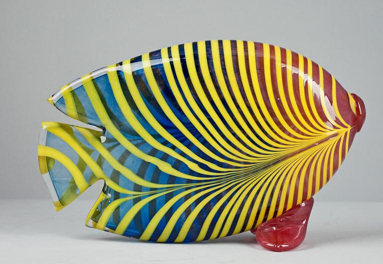 FIGURIN, glas, Kerttu Nurminen, signerad.