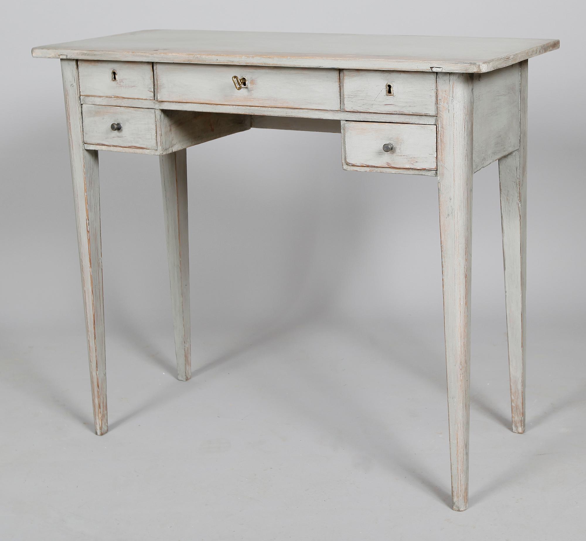 DAMSKRIVBORD, 1800-tal.