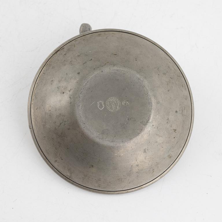 Firma Svenskt Tenn, a pewter dish, Stockholm 1931.