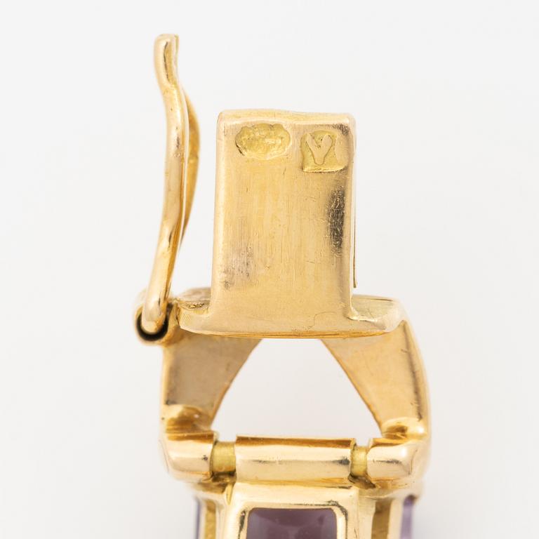 Bracelet, 18K gold with amethysts.