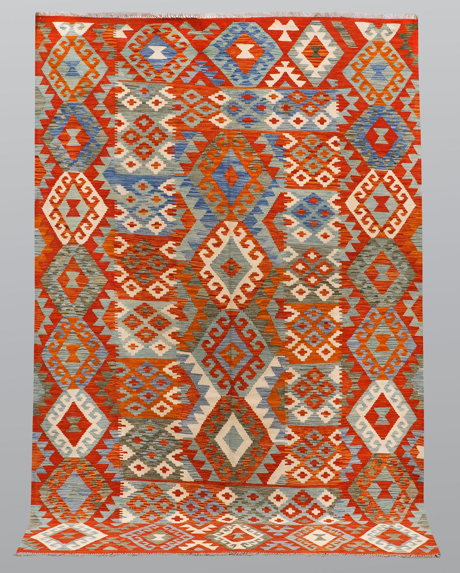 A carpet, Kilim, ca 270 x 184 cm.
