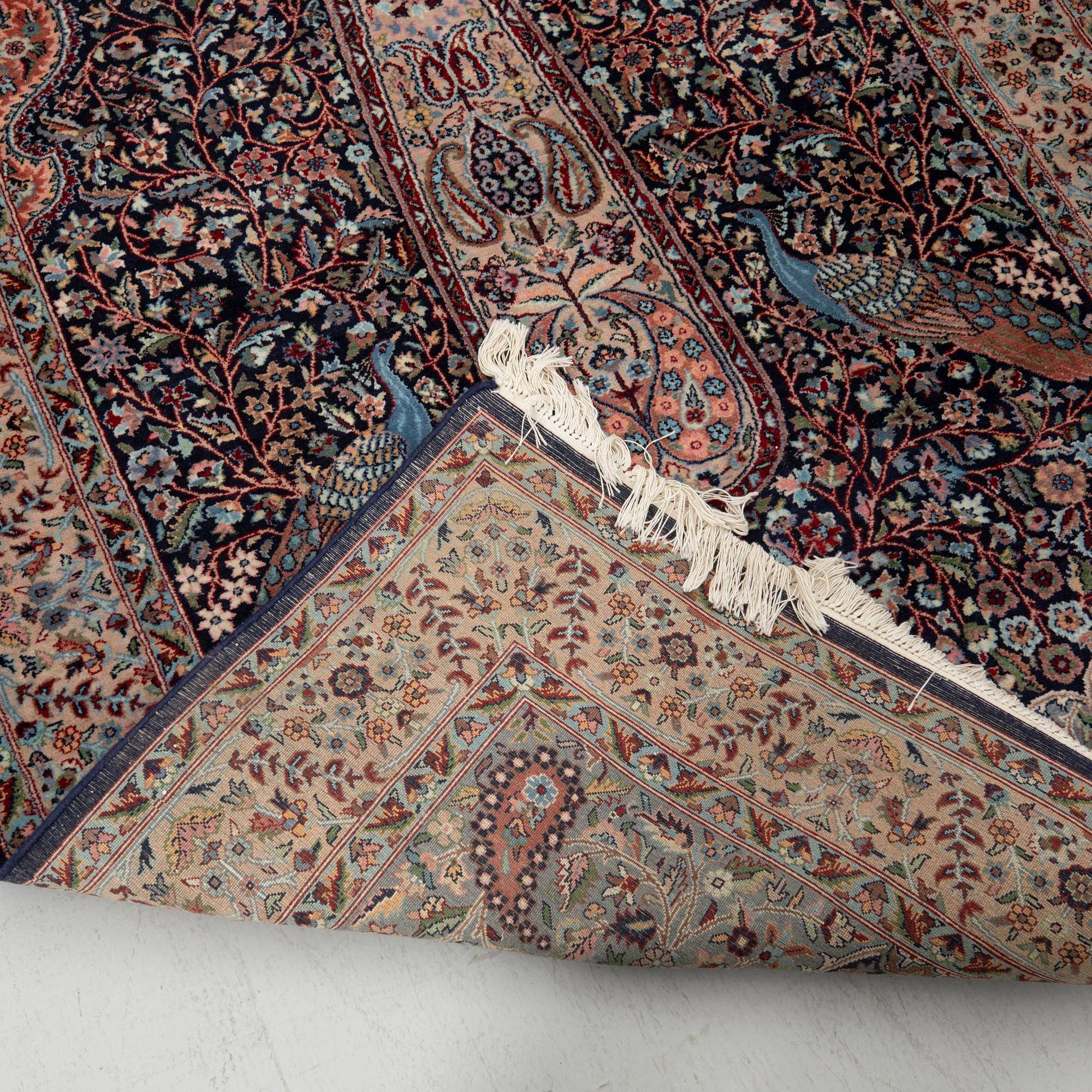 Rug, India, approx. 210 x 142 cm.