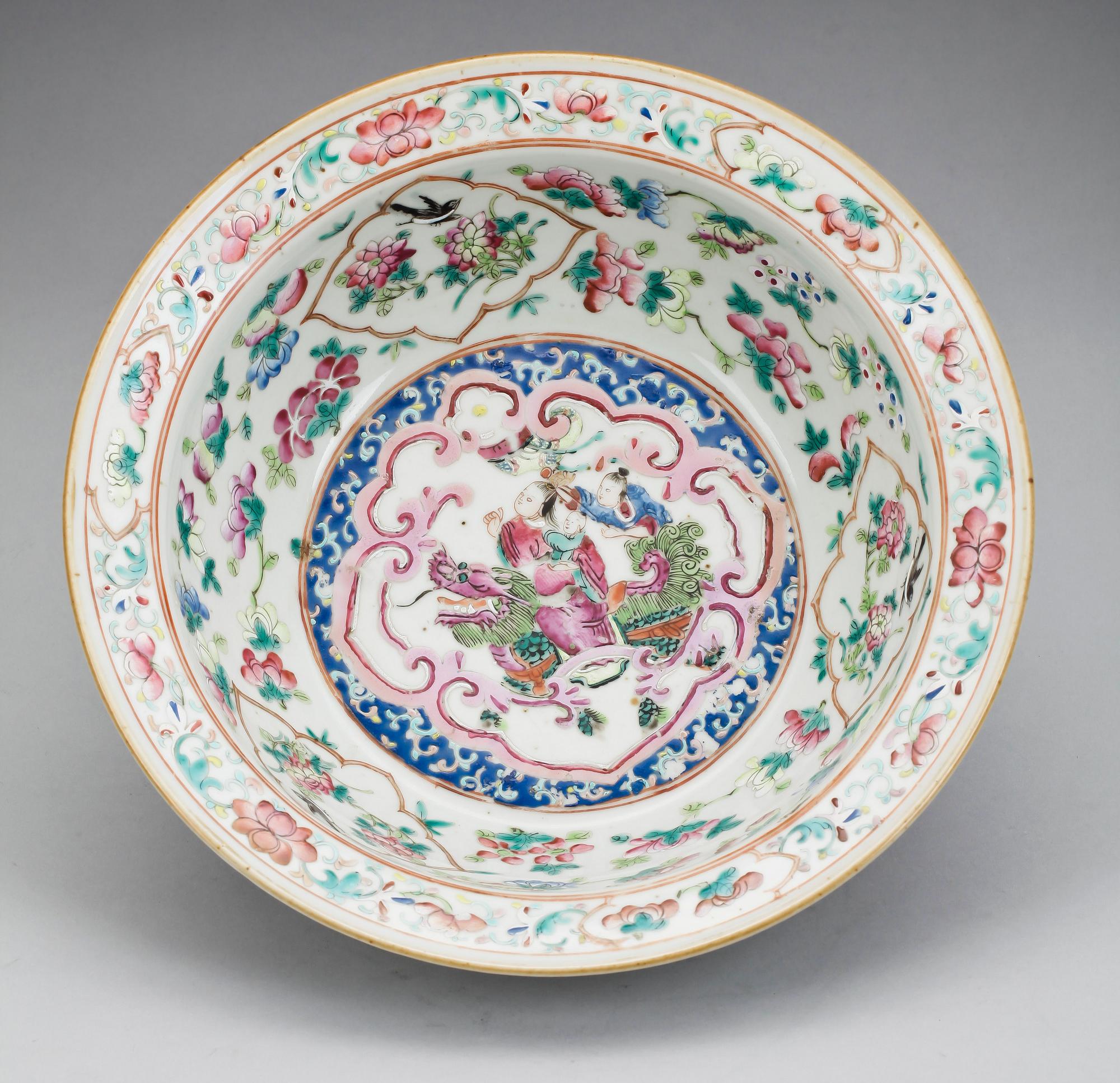 TVÄTTFAT, porslin, Kina, Qing dynastin, 1800-tal.