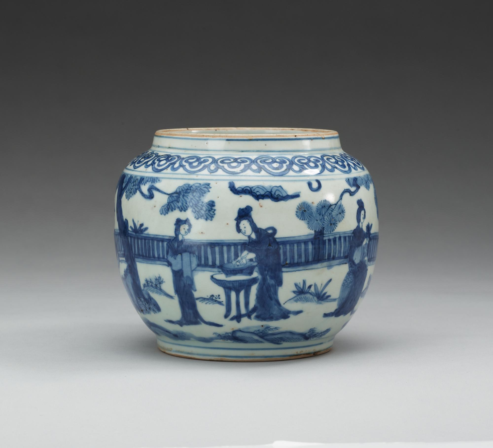A blue and white jar, Ming dynasty, 17th Century.