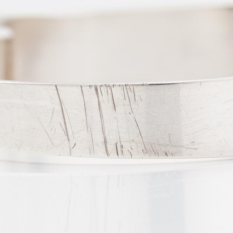 Elis Kauppi, Armband, sterling silver och rökkvarts. Kupittaan kulta, Åbo 1961.