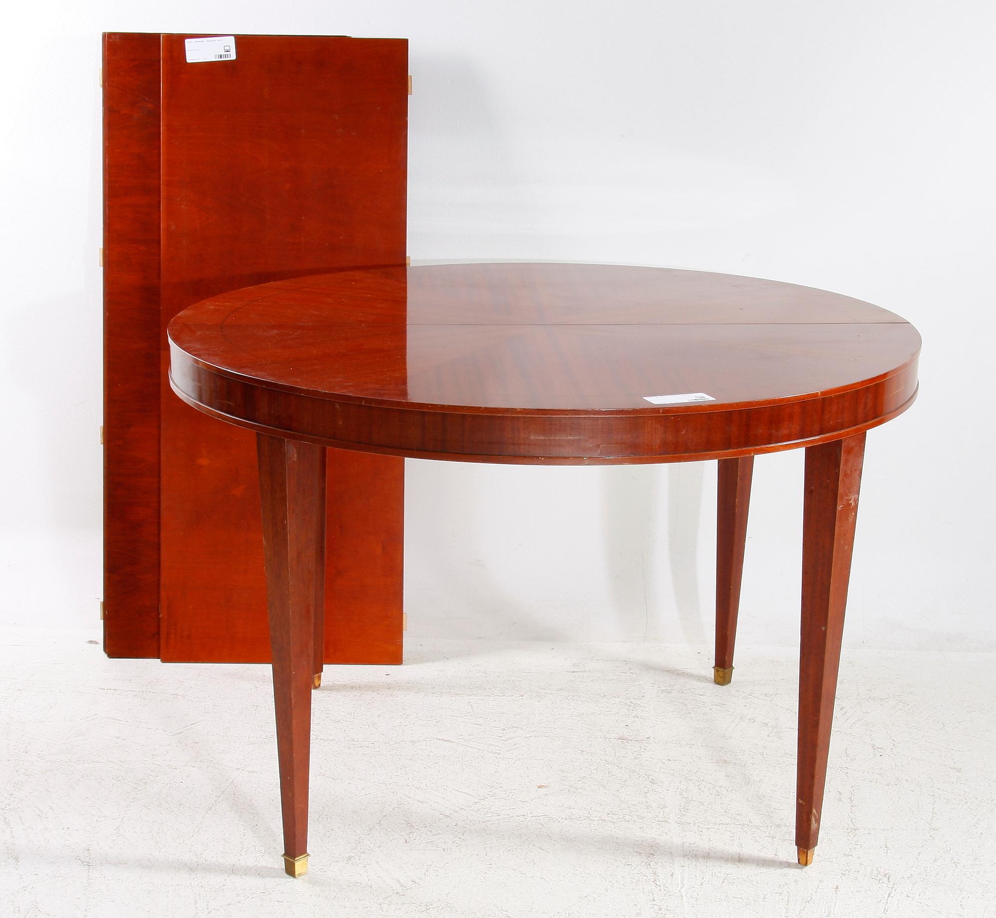 MATBORD. Engelsk stil.