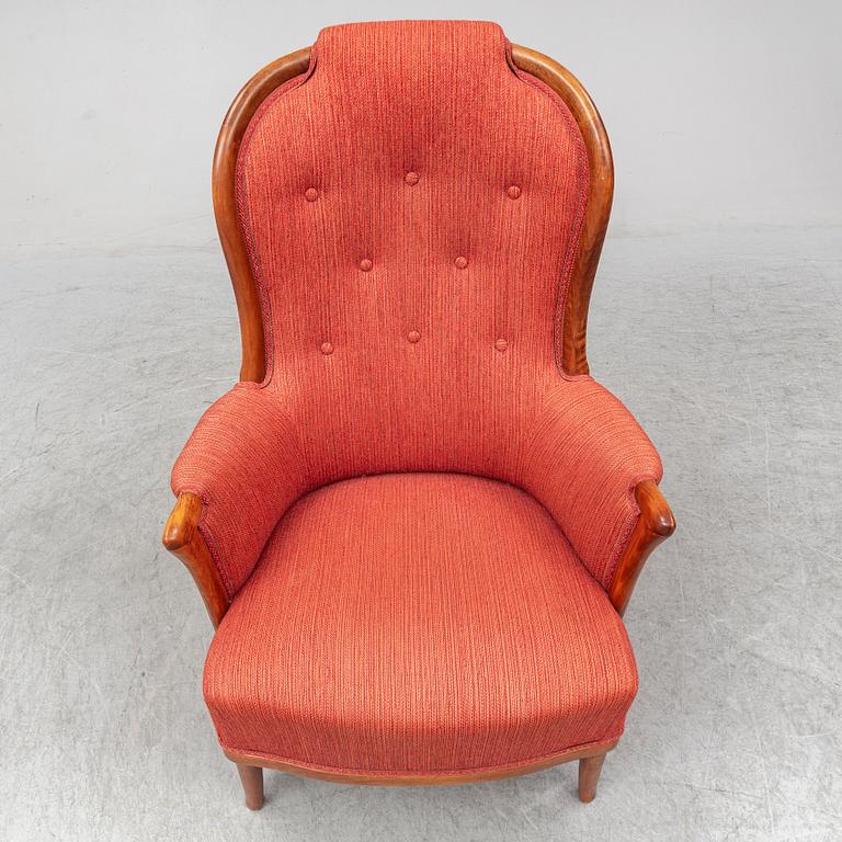 CARL MALMSTEN, a 'Vår Fru' mahogany easy chair from AB O.H. Sjögren, Tranås. Second half of the 20th century.