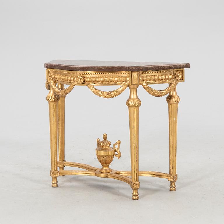 Console table in Gustavian style, first half of the 20th century.