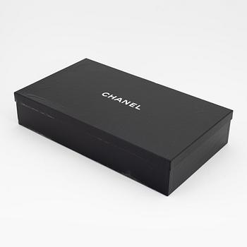 Chanel, a pair of leather boots, Fall/Winter 2020, size 37 1/2.