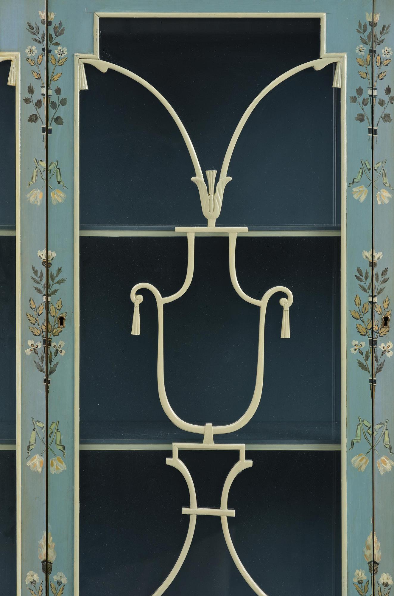 Carl Malmsten, a Swedish Grace showcase cabinet, cabinetmaker Albin Johansson, Stockholm, for Villa Kvikkjokk, 1927.